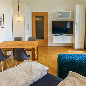 Charming With Parking Spot Appartement Würzburg