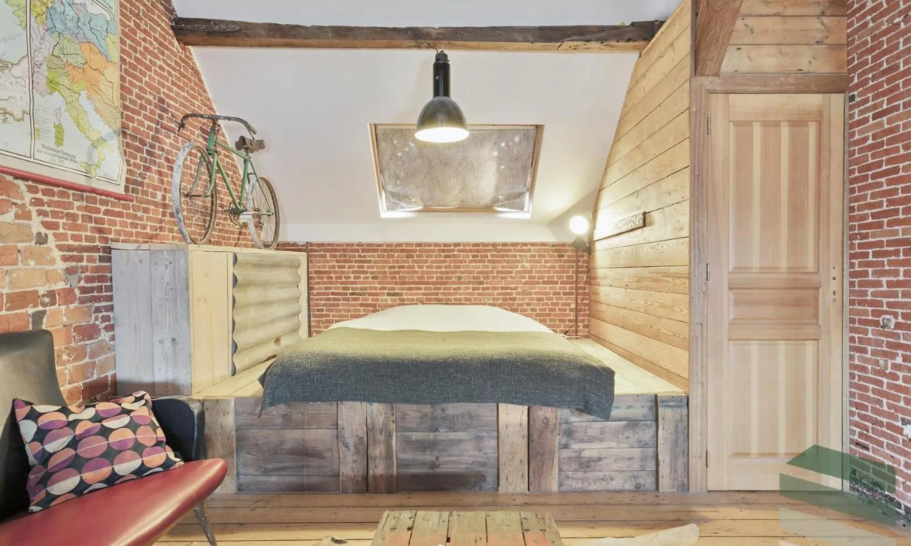 Re-Claimed Loft Apartment Antwerp 0*,