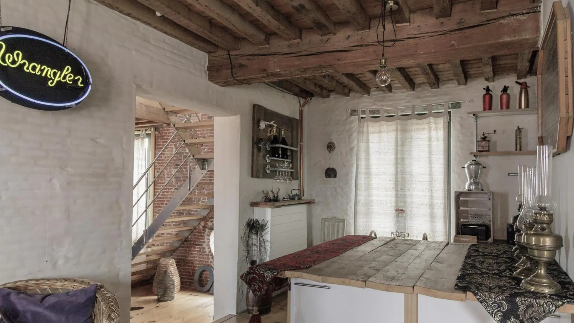 Re-Claimed Loft Apartment Antwerp